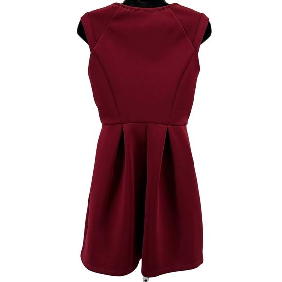 Sweet Storm Mini Dress WMNS M Berry Red Cut Out Pleated Fit & Flare Sleeveless - Picture 5 of 7
